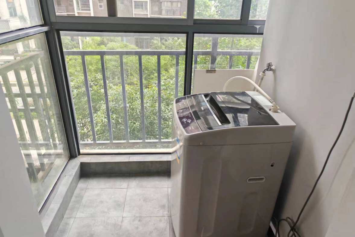 梓山湖领御  1室1厅1卫   1280.00元/月室内图