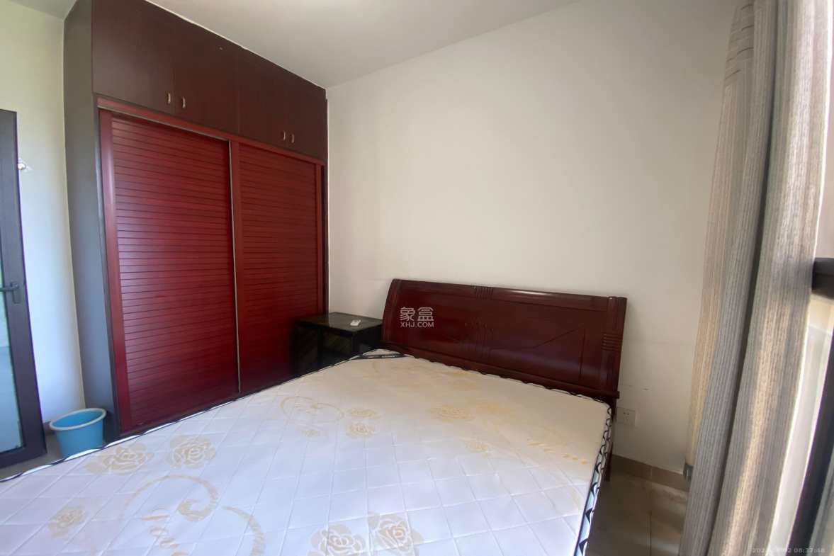 中建信和城  2室2厅1卫    2300.0元/月室内图
