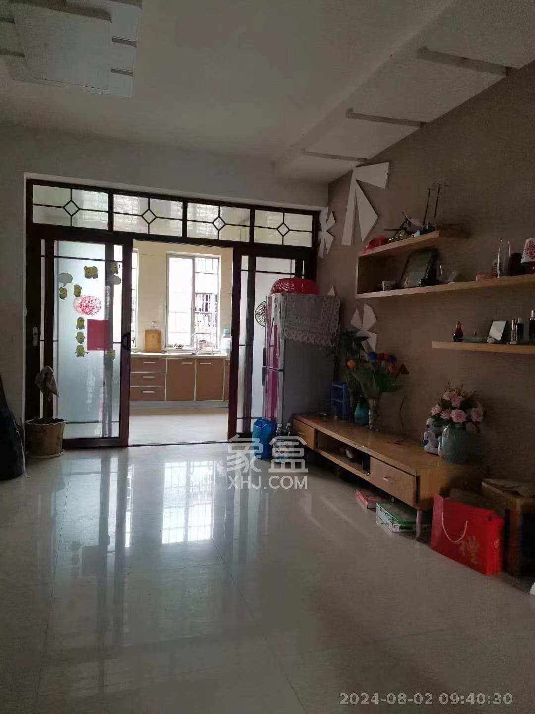 湘绣城 2室1厅1卫 1200.0元/月 湘绣城 2室1厅1卫 1200.0元/月室内图