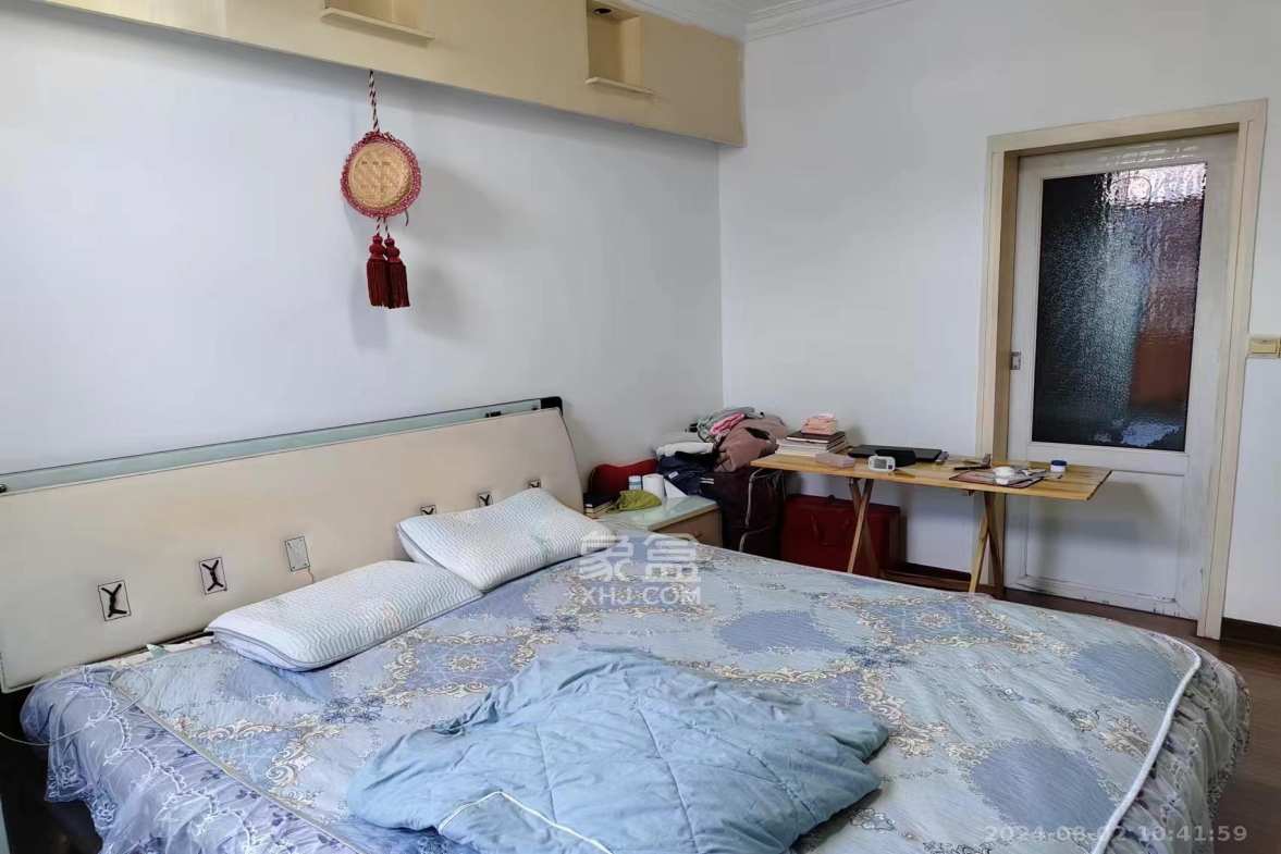 汇丰小区  3室2厅2卫   45.00万小区图