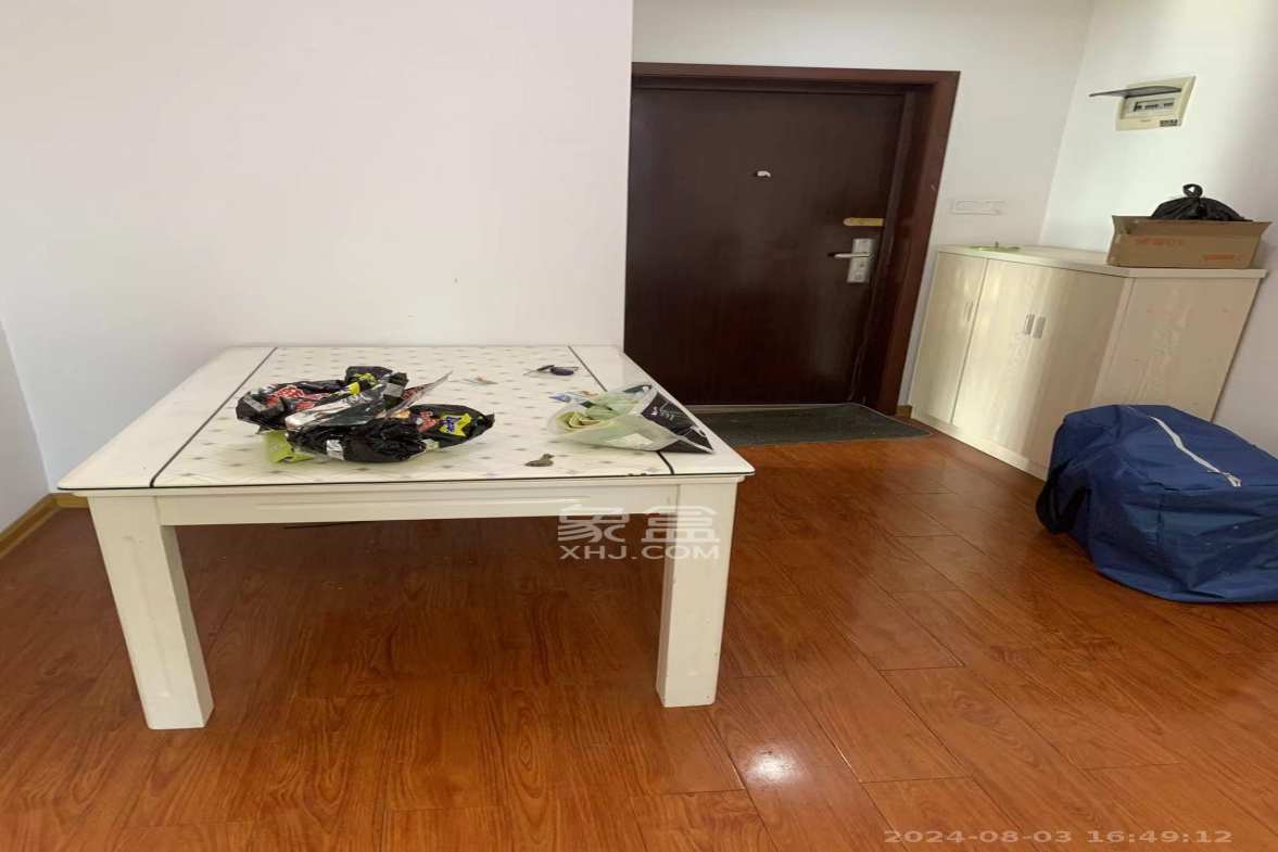 恒生碧水龙庭  2室1厅1卫    1800.0元/月室内图
