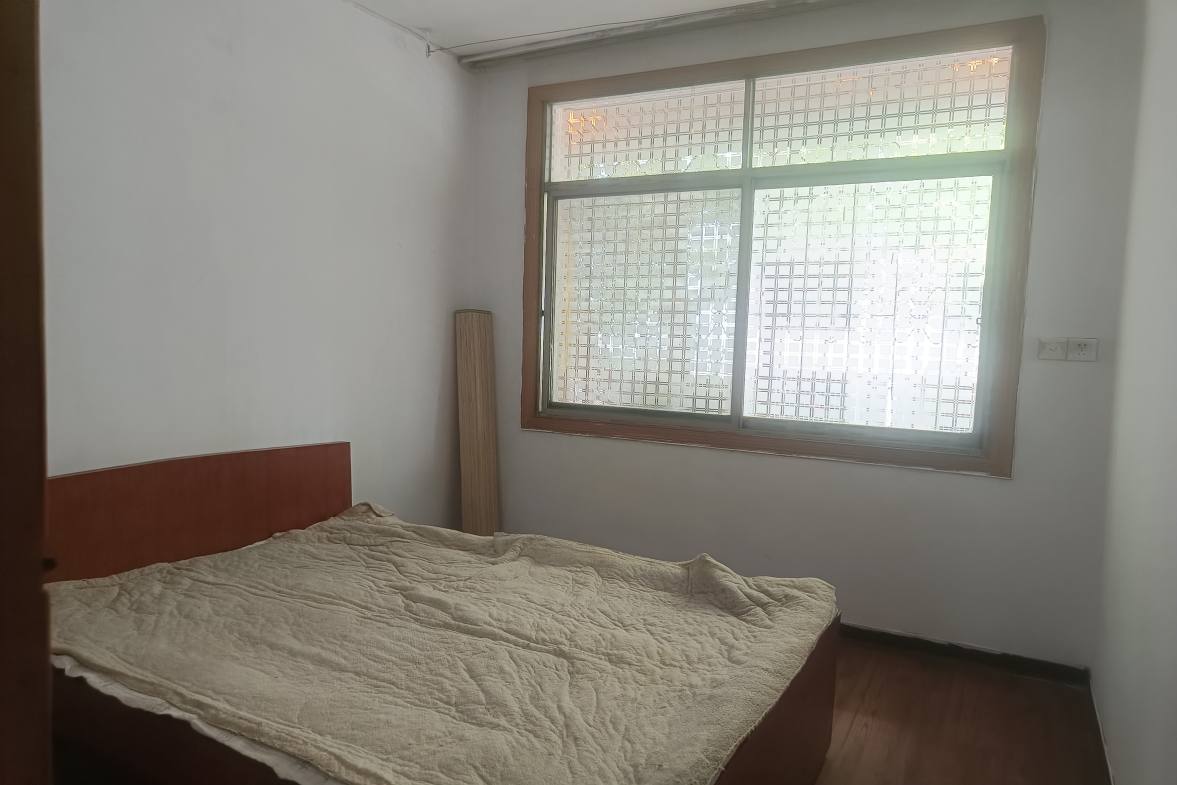 华达机械厂  1室0厅0卫    700.0元/月室内图