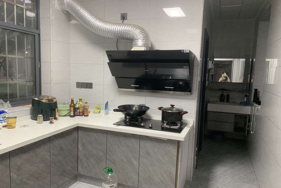 电力局家属楼  3室2厅1卫    1200.0元/月室内图