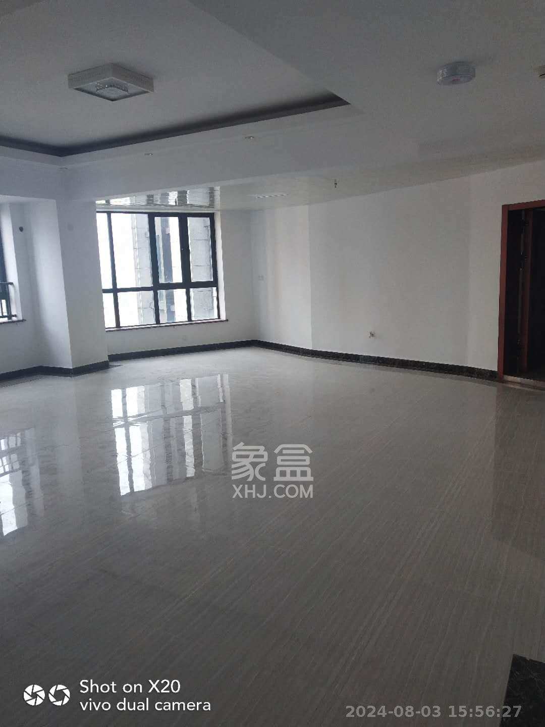 湘诚德峰小区A区  1室1厅1卫    1500.0元/月室内图