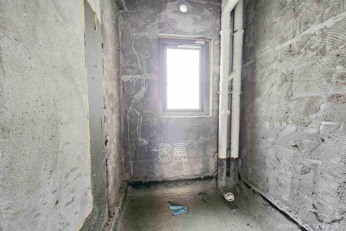 和景家园  2室1厅1卫   1500.00元/月室内图