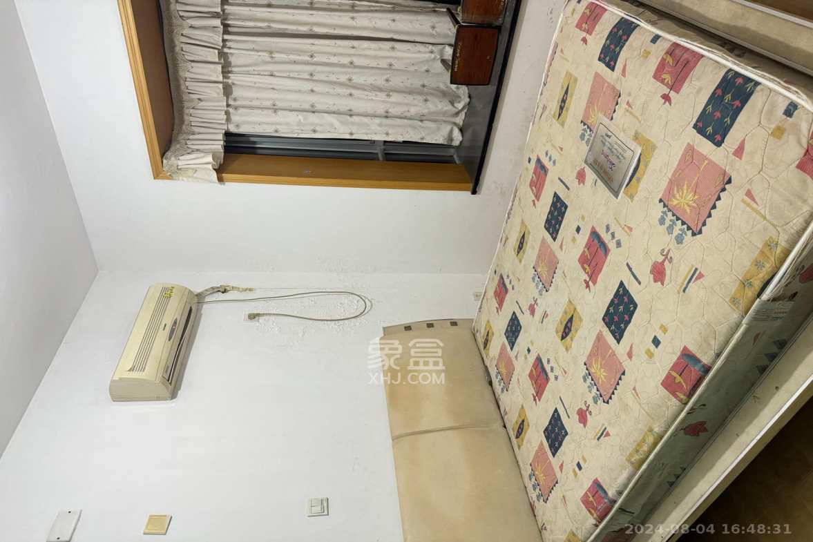 三0一佳园  3室2厅1卫   1300.00元/月室内图