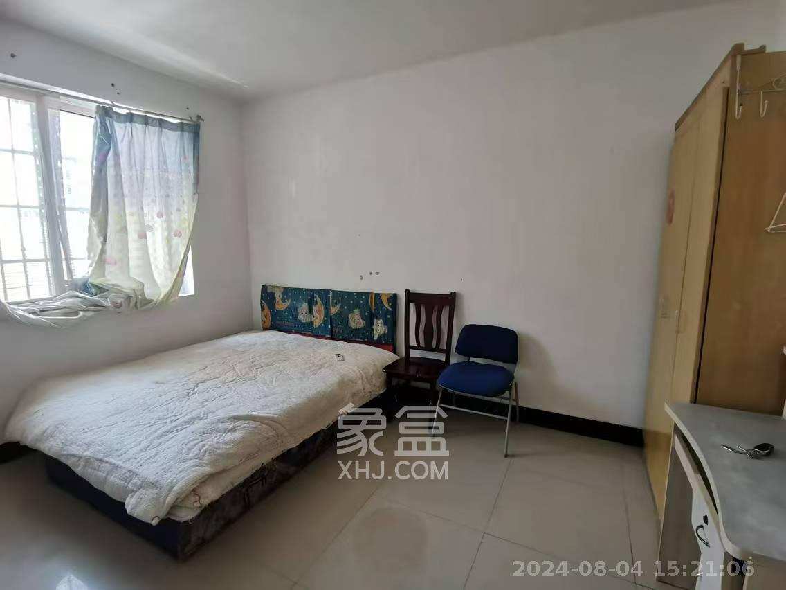 标准件厂宿舍（长沙标准件总厂宿舍）  2室1厅1卫    1400.0元/月室内图