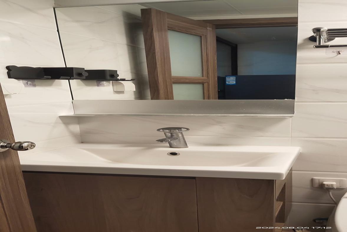 百弘学府城  1室1厅1卫    1000.0元/月 百弘学府城  1室1厅1卫    1000.0元/月室内图