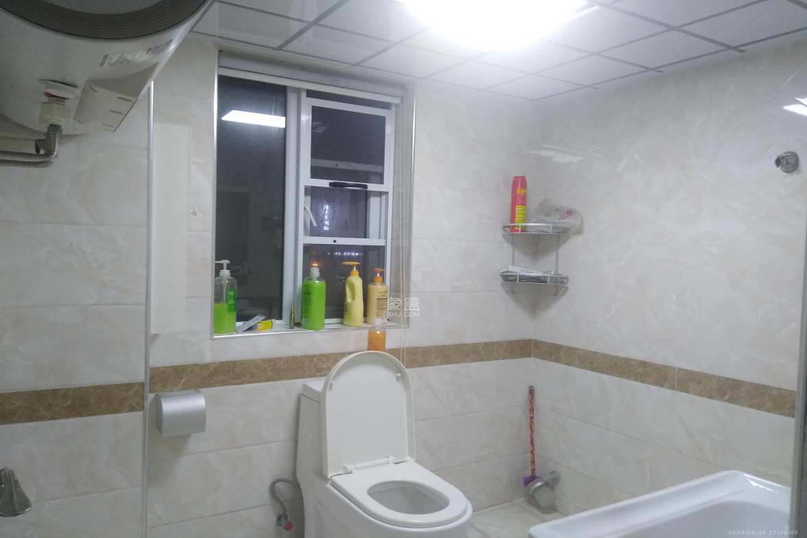 丽发新城  3室2厅2卫   2600.00元/月室内图