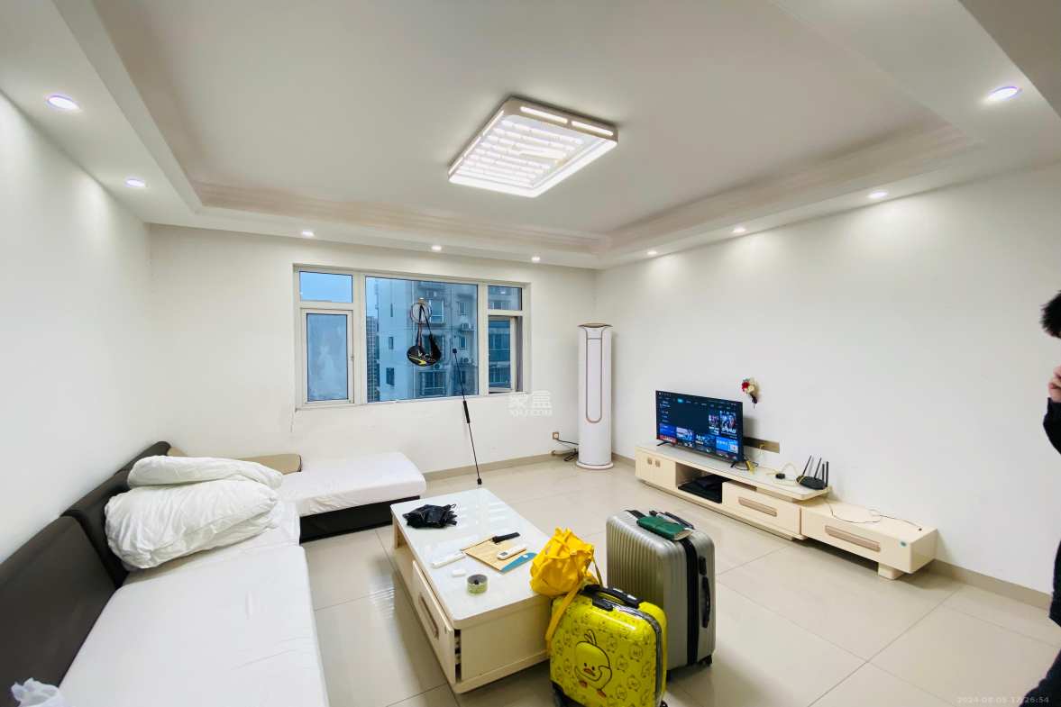 中房F联邦 4室2厅2卫 2500.0元/月 中房F联邦 4室2厅2卫 2500.0元/月室内图