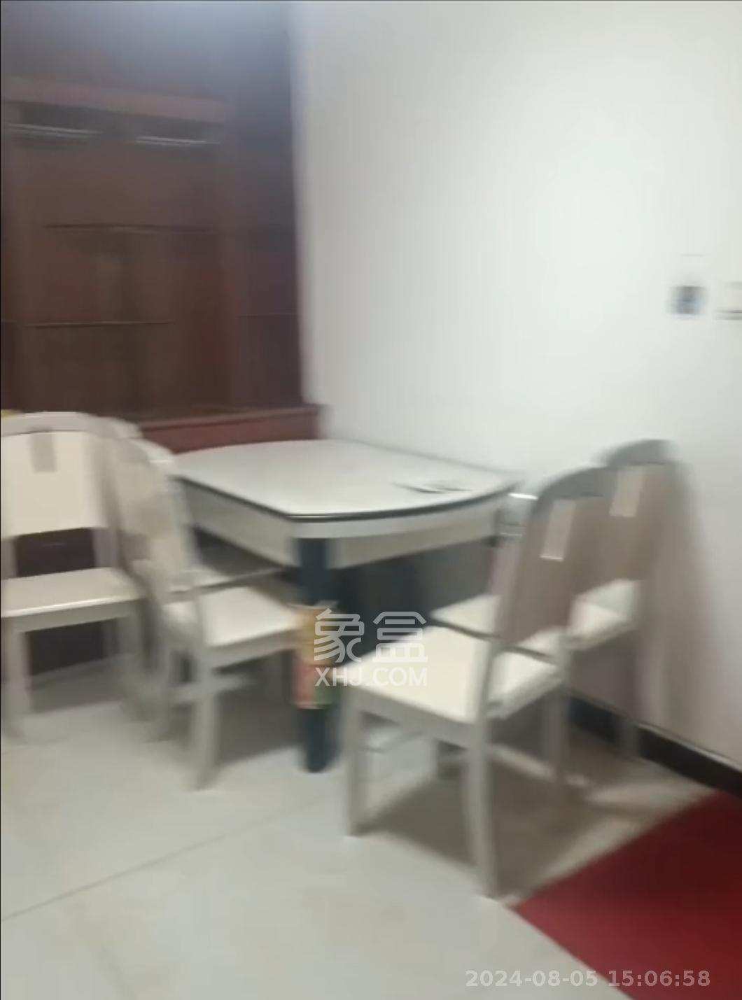 锦源小区  3室1厅1卫    2200.0元/月室内图