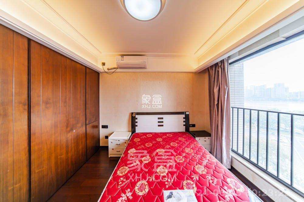 万科金域缇香  3室2厅2卫   3400.00元/月室内图
