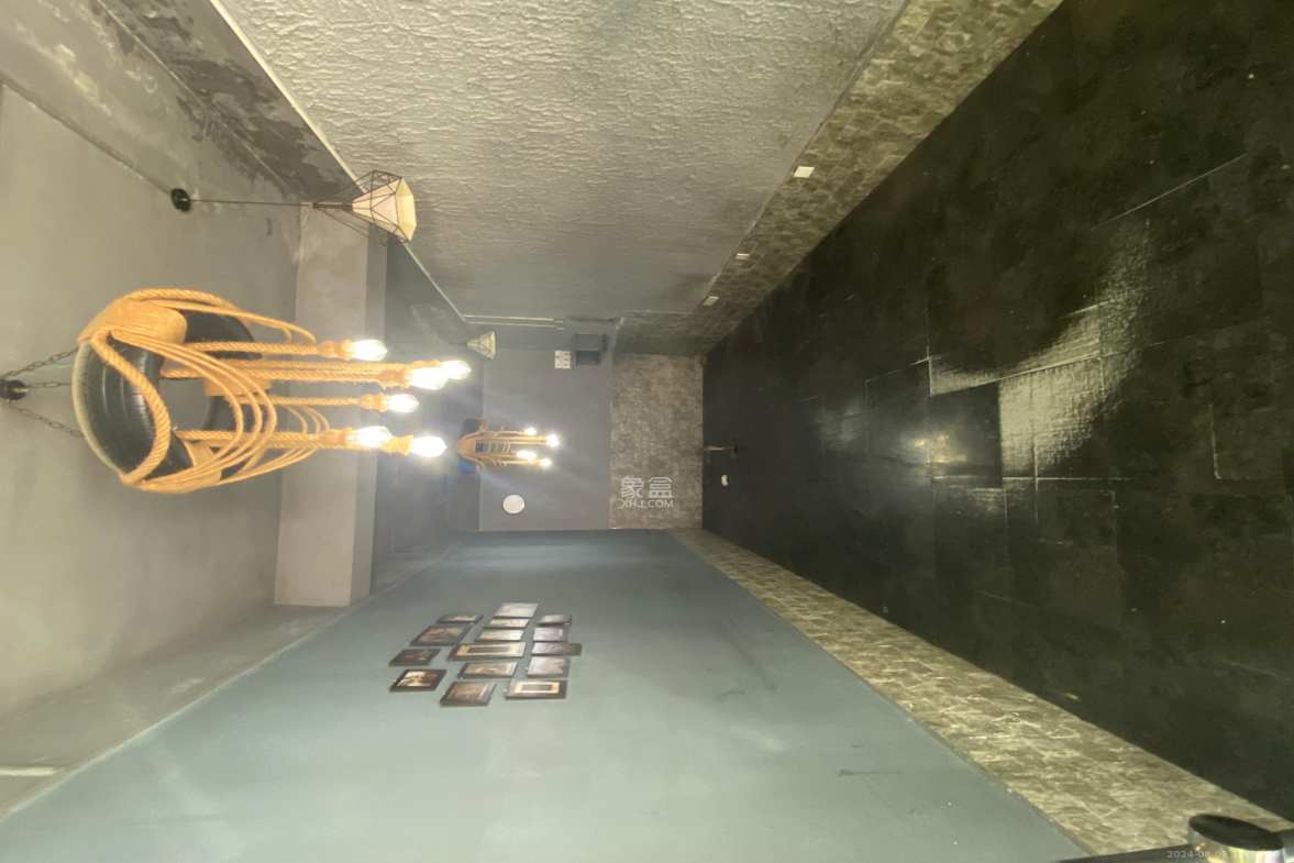 燕山街社区  1室1厅1卫   3200.00元/月室内图1