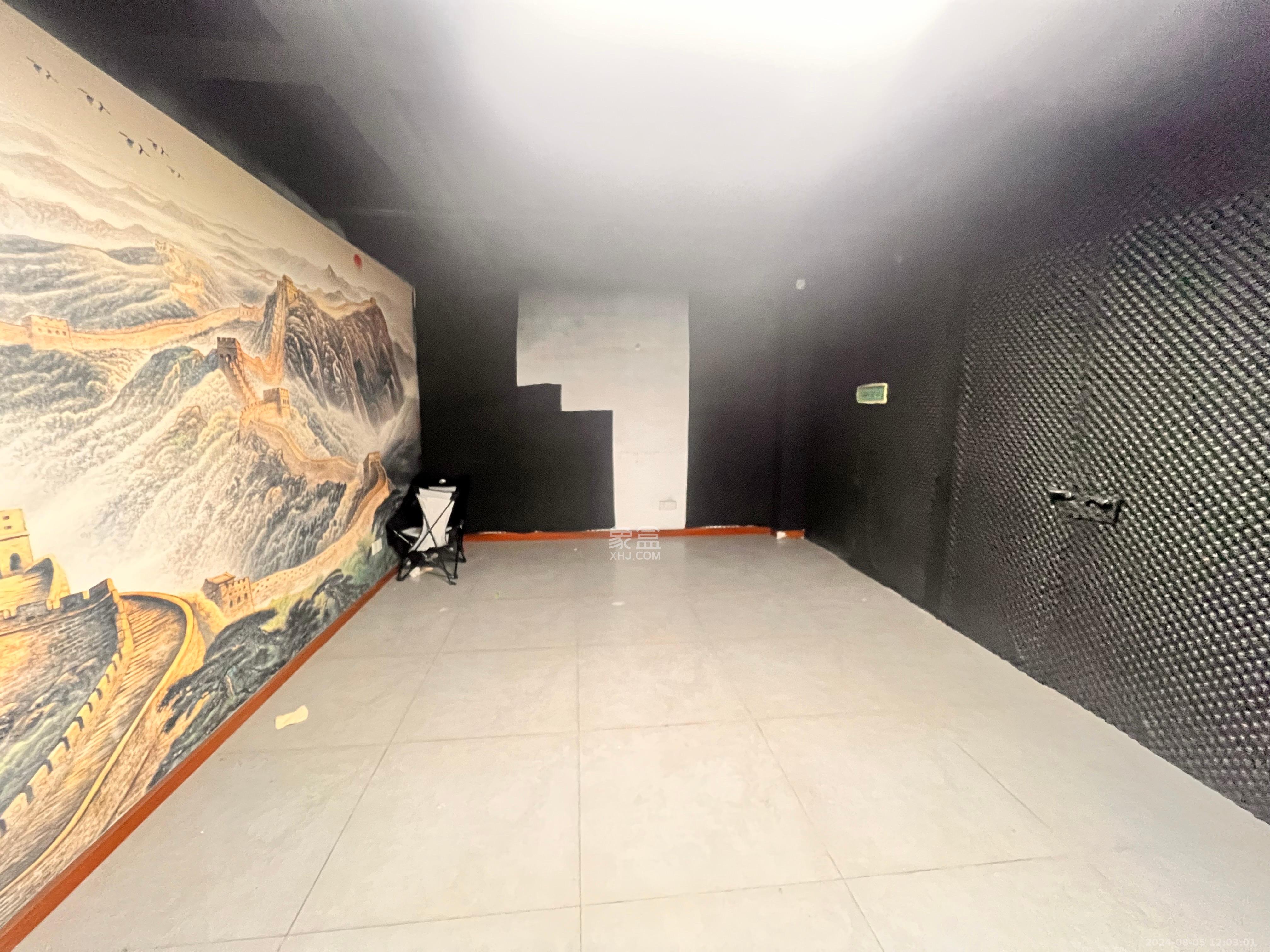 汇富中心   270.0㎡      5200.0元/月室内图