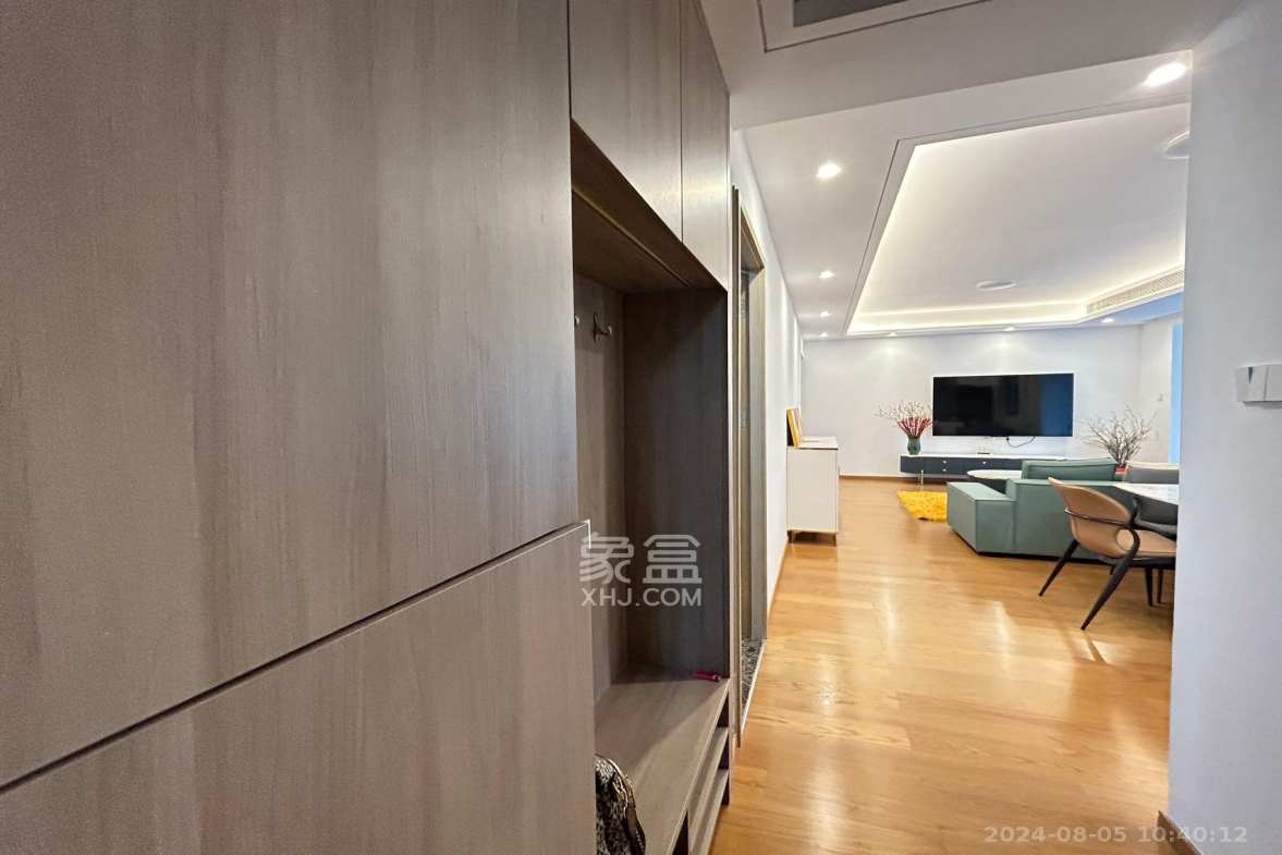清控湖山雅居南区  4室2厅2卫   3980.00元/月室内图