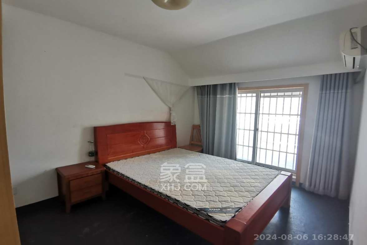 鄱阳小区  3室1厅1卫   1200.00元/月室内图