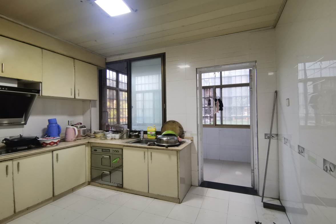 金碧文苑  1室0厅0卫    1200.0元/月室内图