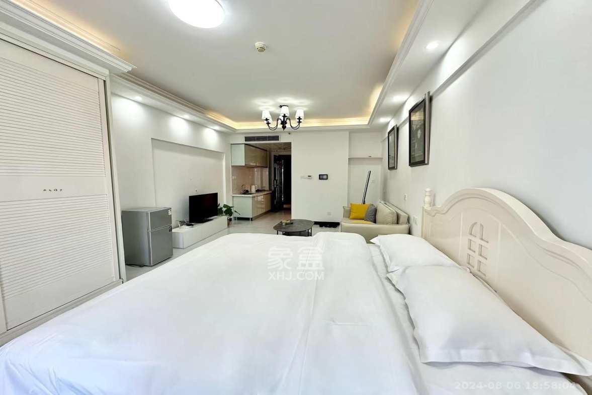 保利国际广场 1室1厅1卫 2000.0元/月 保利国际广场 1室1厅1卫 2000.0元/月室内图