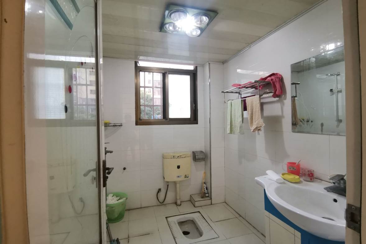 金碧文苑  1室0厅0卫    1200.0元/月室内图