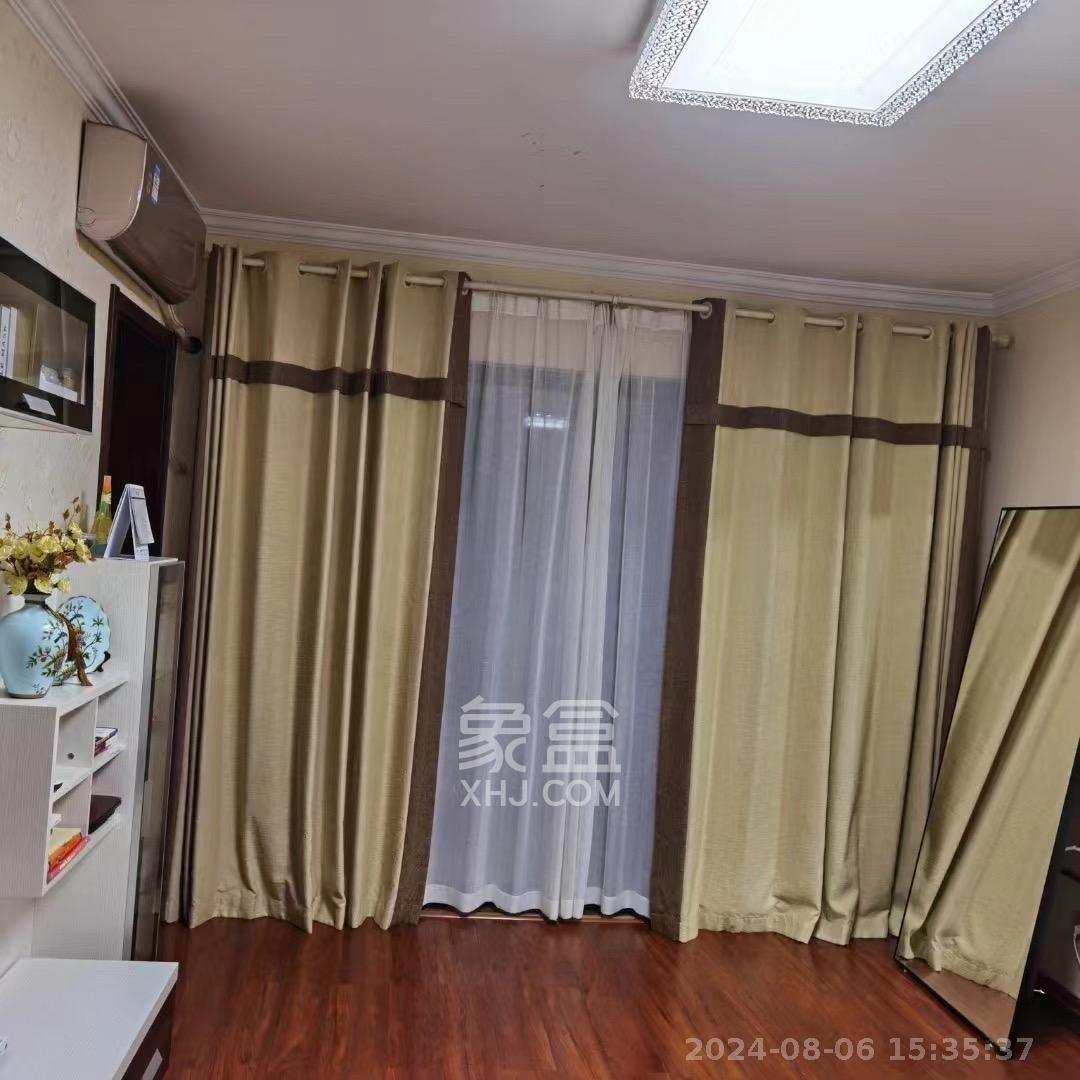 好莱城（弘德西街）  2室2厅1卫   2200.00元/月室内图