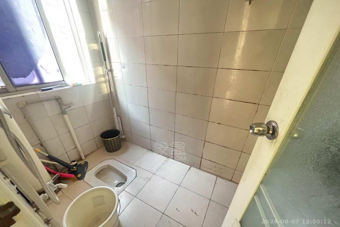 佳和大厦  1室1厅1卫   1100.00元/月室内图