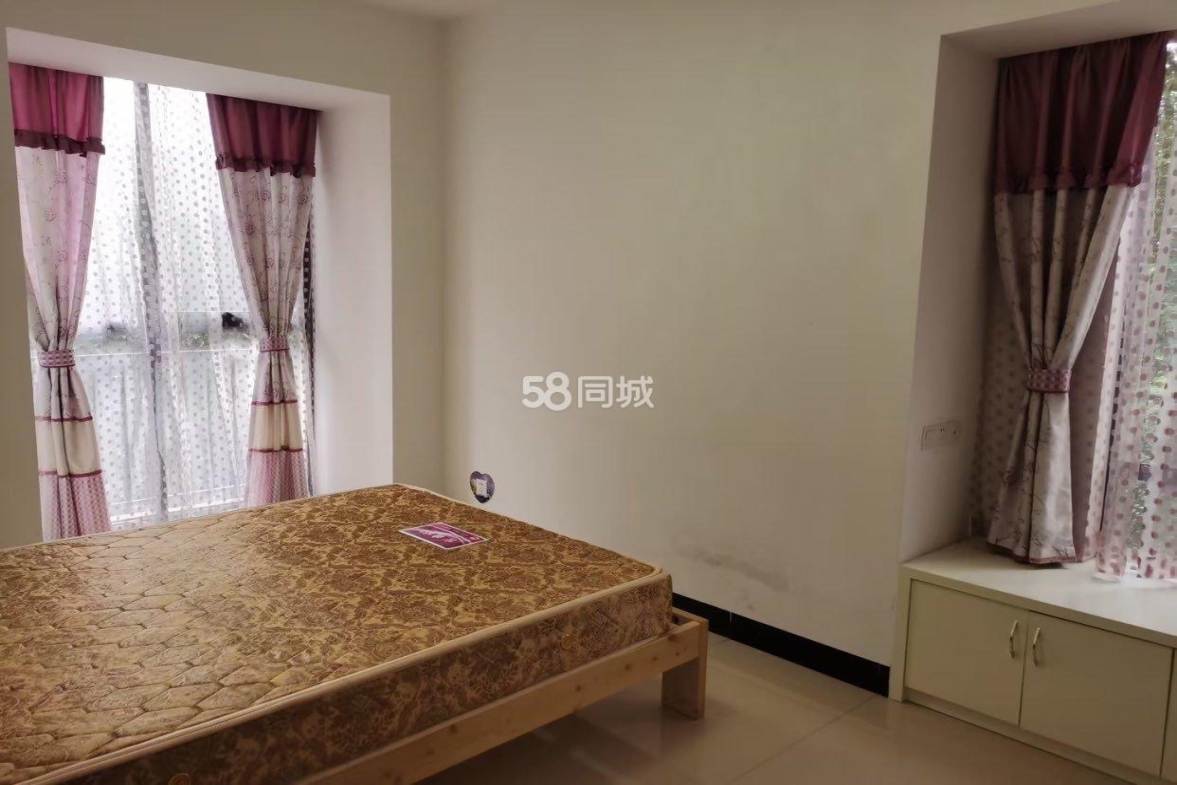 棕榈园  1室0厅0卫   2200.00元/月室内图