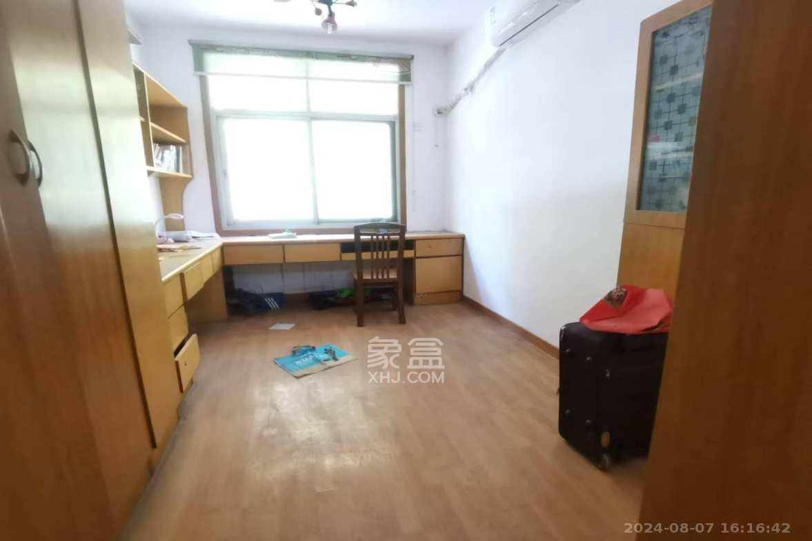 中建五局信和苑三区  3室2厅1卫   1600.00元/月室内图