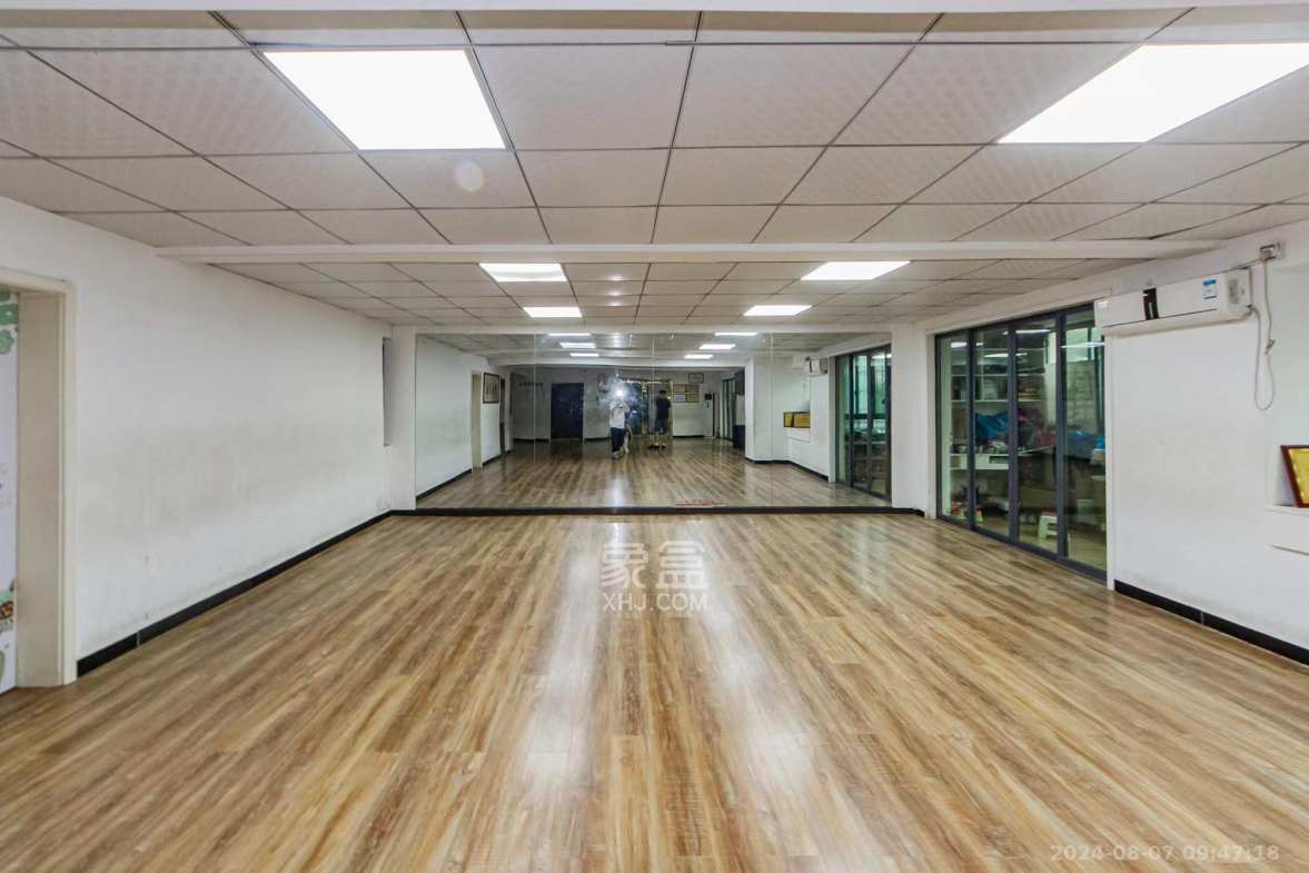 北域新领地  3室2厅2卫    5500.0元/月室内图