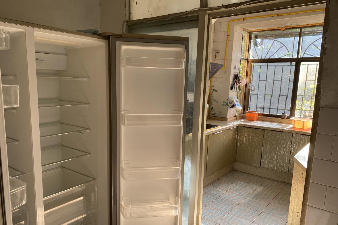 娄星区散盘 3室2厅1卫 1200.0元/月 娄星区散盘 3室2厅1卫 1200.0元/月室内图