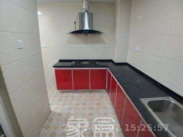 和泓梅溪四季 4室2厅2卫 3500.0元/月 和泓梅溪四季 4室2厅2卫 3500.0元/月室内图