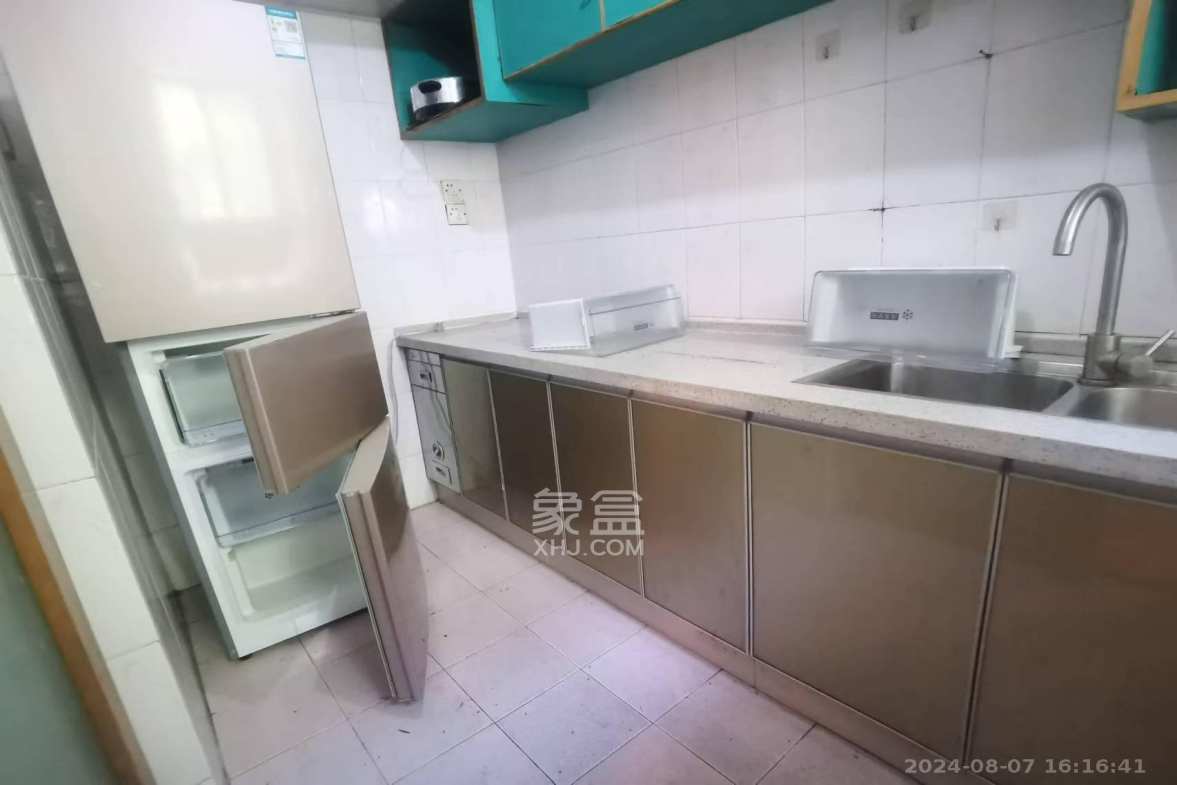 中建五局信和苑三区  3室2厅1卫   1600.00元/月室内图