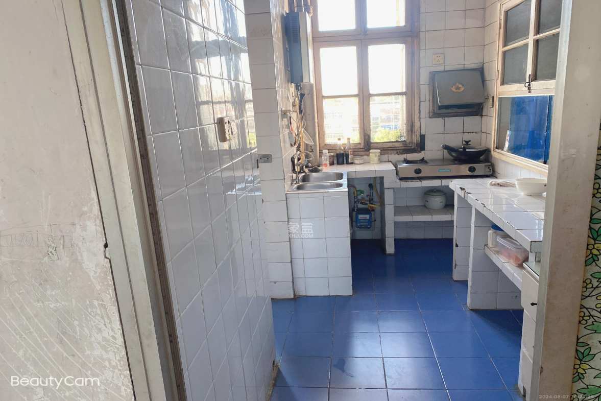 德雅村湘涂宿舍 2室2厅1卫 1100.0元/月 德雅村湘涂宿舍 2室2厅1卫 1100.0元/月室内图