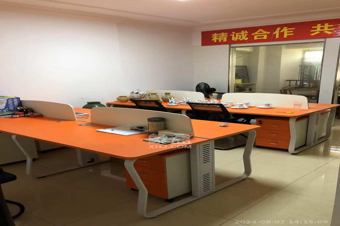 蓝湾国际广场  2室1厅1卫   3500.00元/月室内图