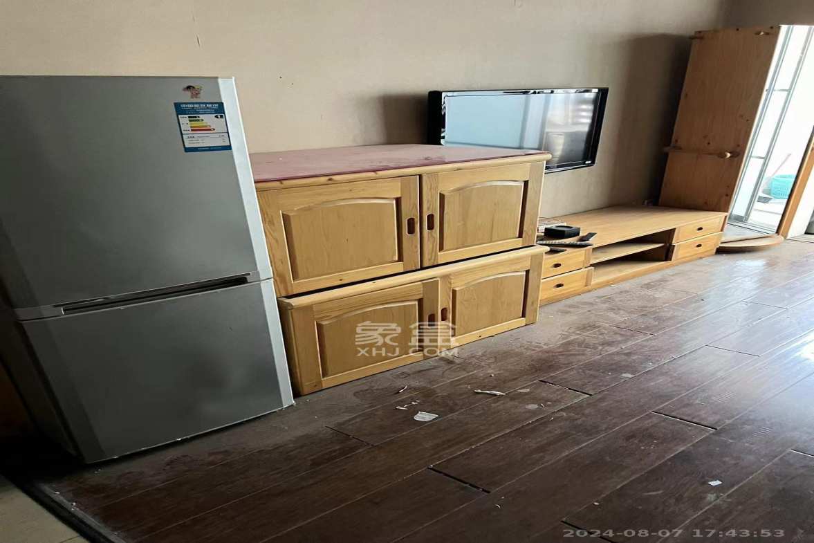 铂宫  1室1厅1卫   2500.00元/月室内图