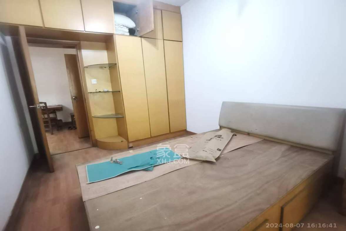 中建五局信和苑三区  3室2厅1卫   1600.00元/月室内图