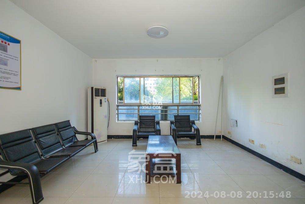 阳光紫薇园  1室2厅1卫    2800.0元/月 阳光紫薇园  1室2厅1卫    2800.0元/月室内图