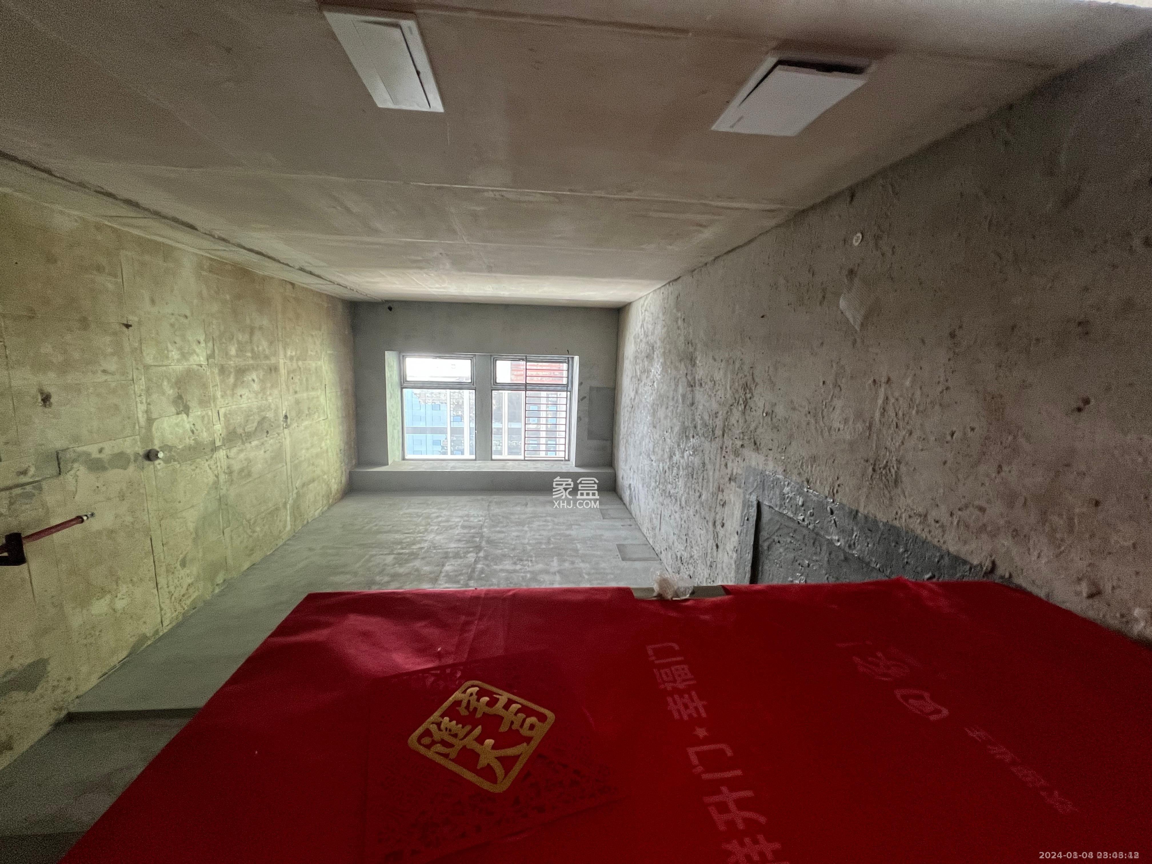 保利中环广场（保利中悦苑）  1室1厅1卫   2000.00元/月