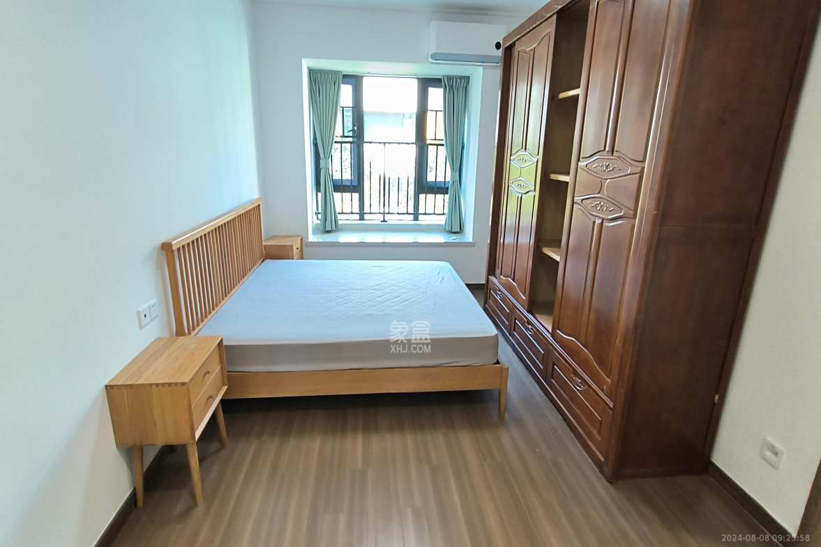 保利天汇  4室2厅2卫   3800.00元/月室内图