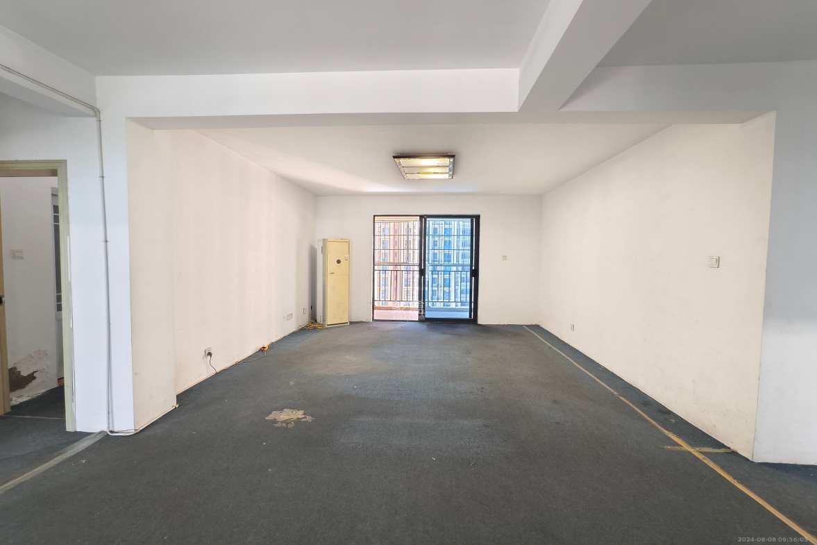 凯通国际城(凯通朝庭) 3室2厅2卫 3600.0元/月 凯通国际城(凯通朝庭) 3室2厅2卫 3600.0元/月室内图