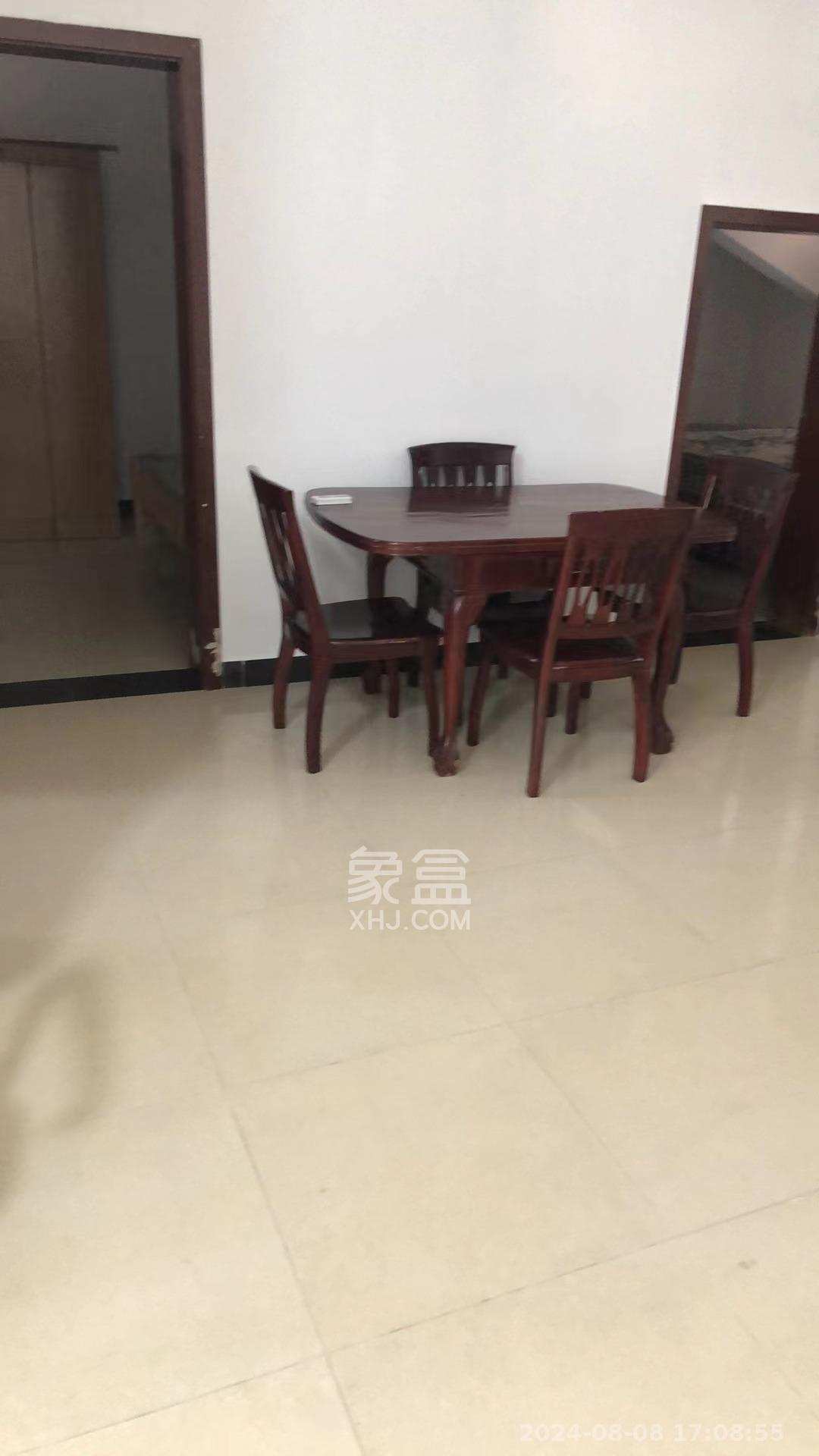 高桥社区高福星小区  3室1厅1卫    1800.0元/月 高桥社区高福星小区  3室1厅1卫    1800.0元/月室内图