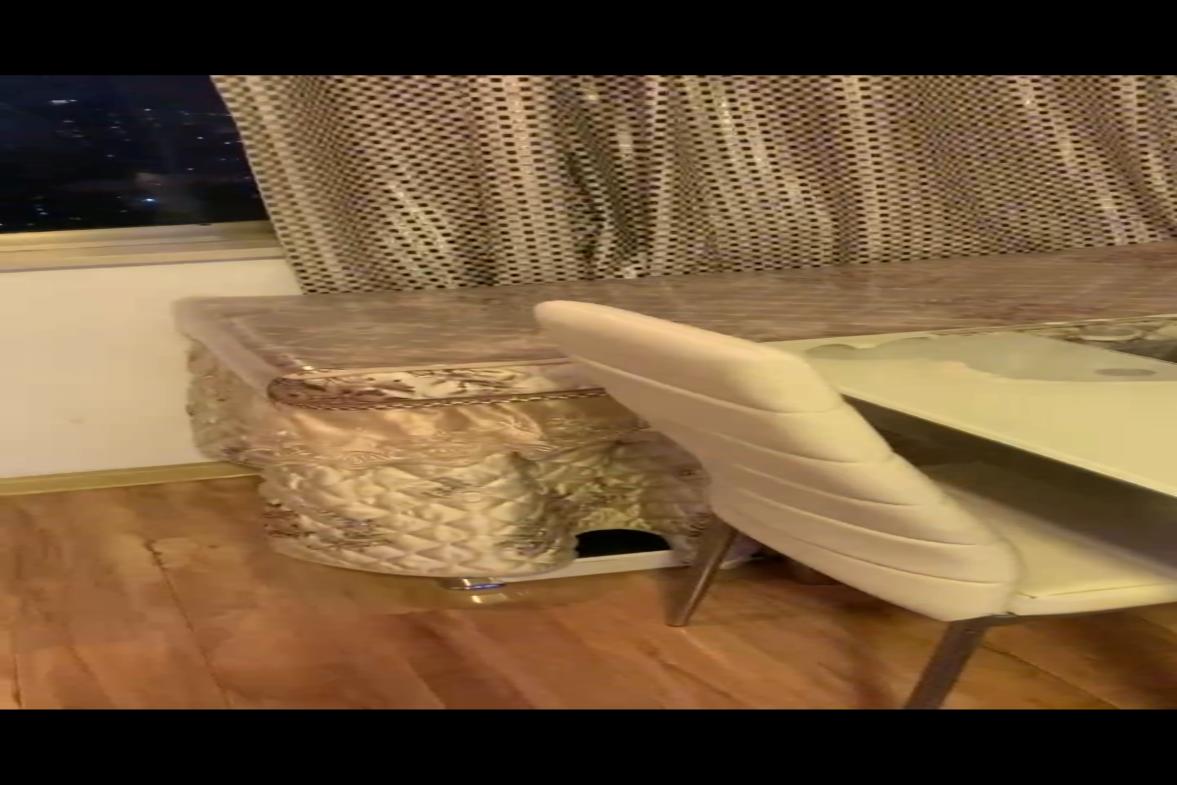 东方豪苑 1室1厅1卫 1000.0元/月 东方豪苑 1室1厅1卫 1000.0元/月室内图