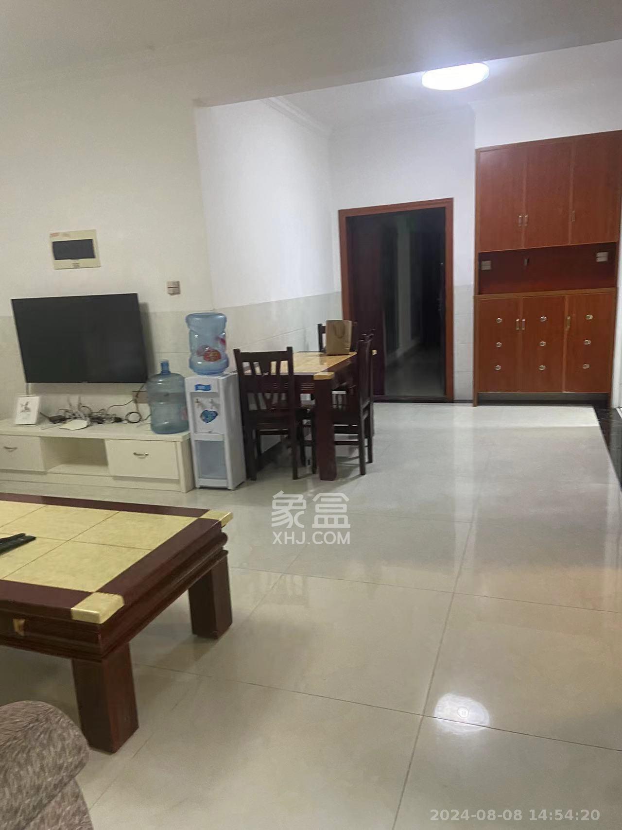 家兴苑  3室2厅1卫    2600.0元/月