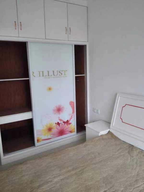 香山红叶  3室2厅2卫    1500.0元/月室内图