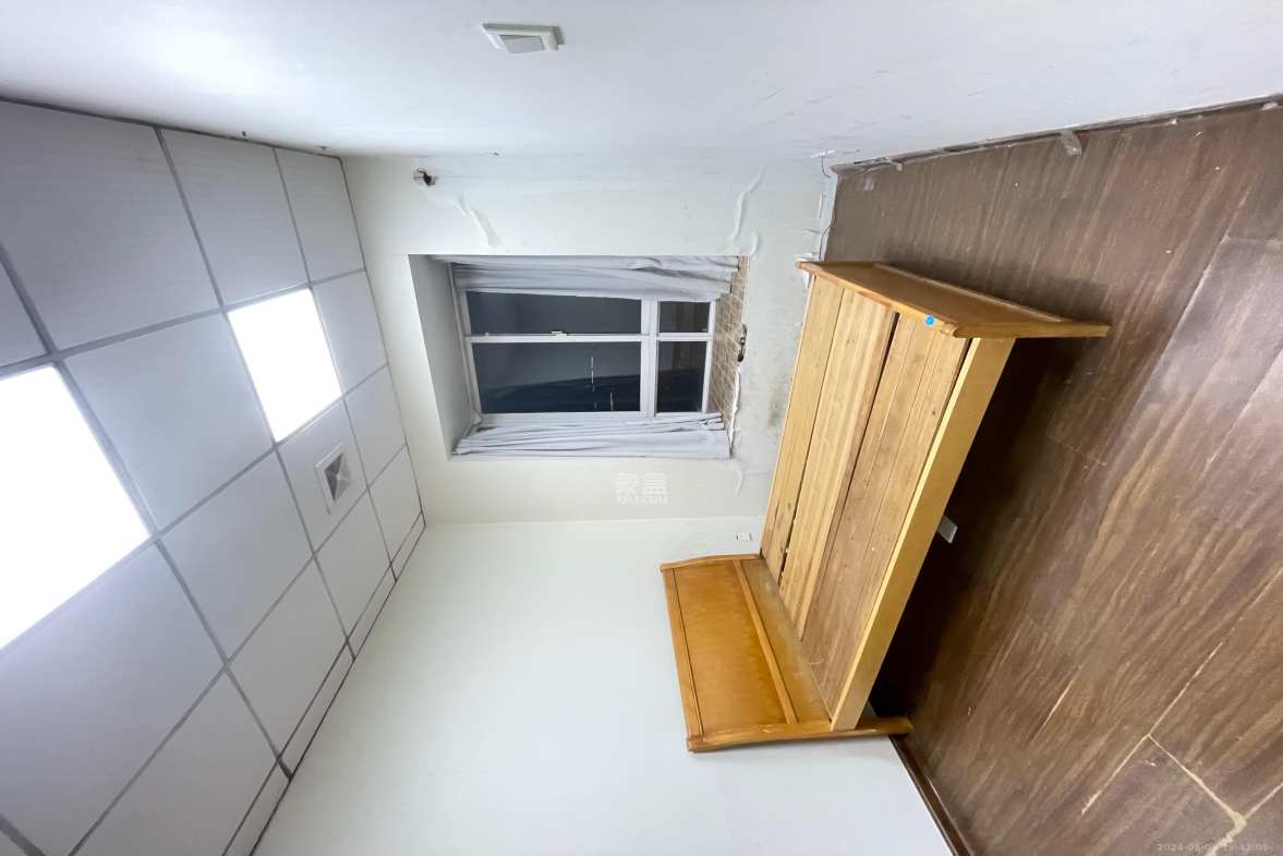 东门壹号家园  4室2厅2卫   2600.00元/月室内图