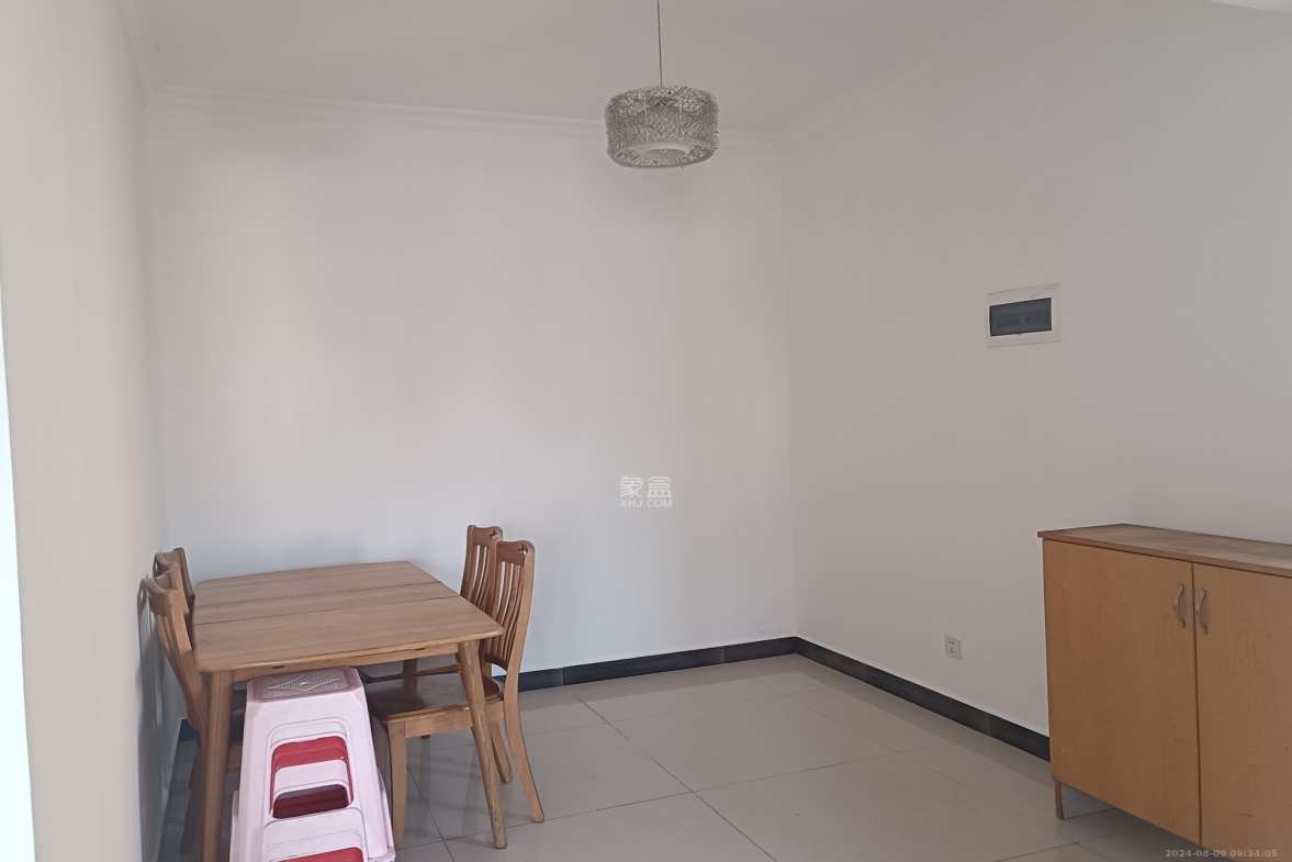 楚天世纪城东苑  3室2厅1卫    1400.0元/月室内图