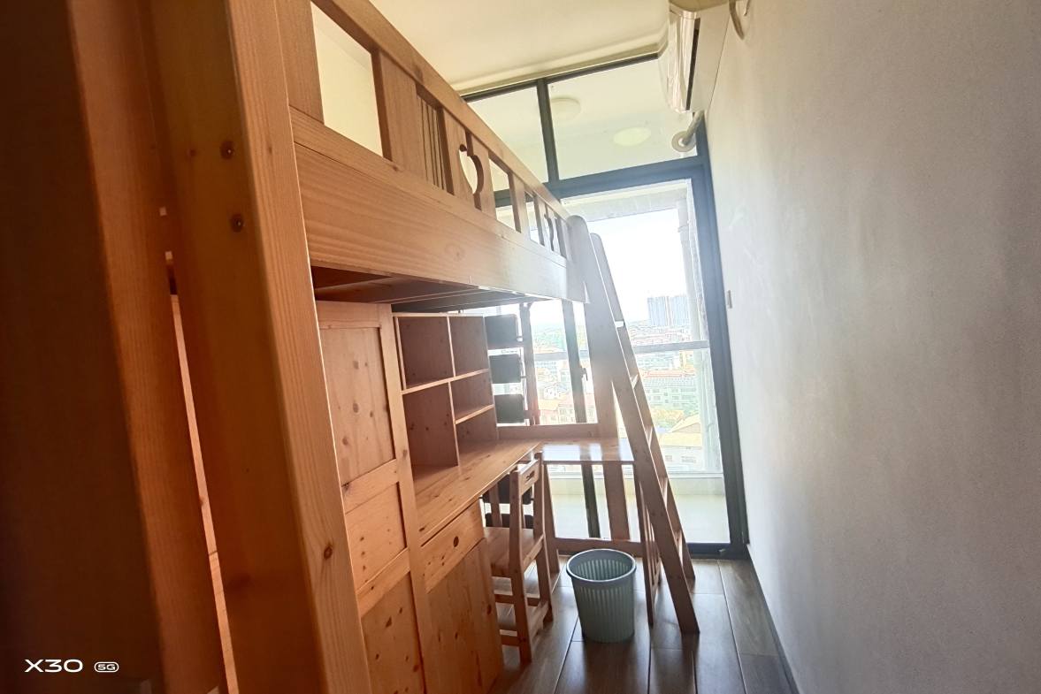 珠江愉景新城  2室1厅1卫   1500.00元/月室内图