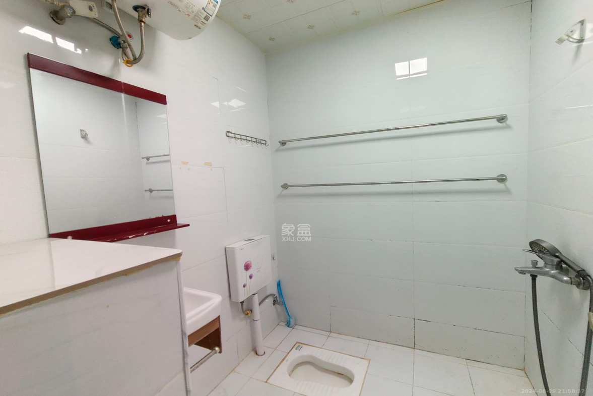 恒泰广场  1室1厅1卫    1600.0元/月户型图