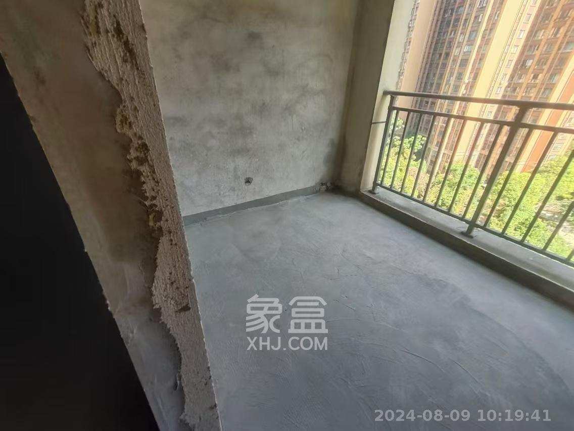 新天地步步高  4室2厅2卫   66.00万室内图