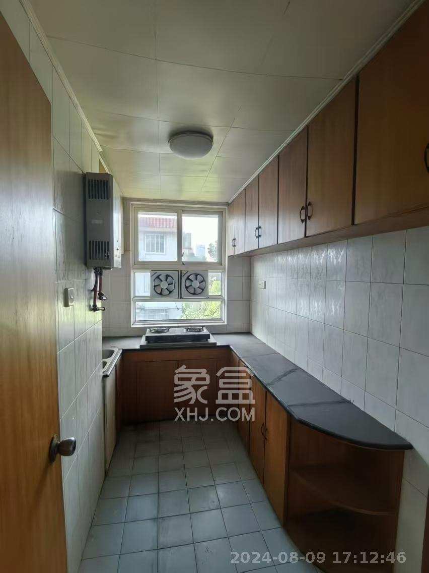 德政园  3室2厅2卫   2200.00元/月室内图