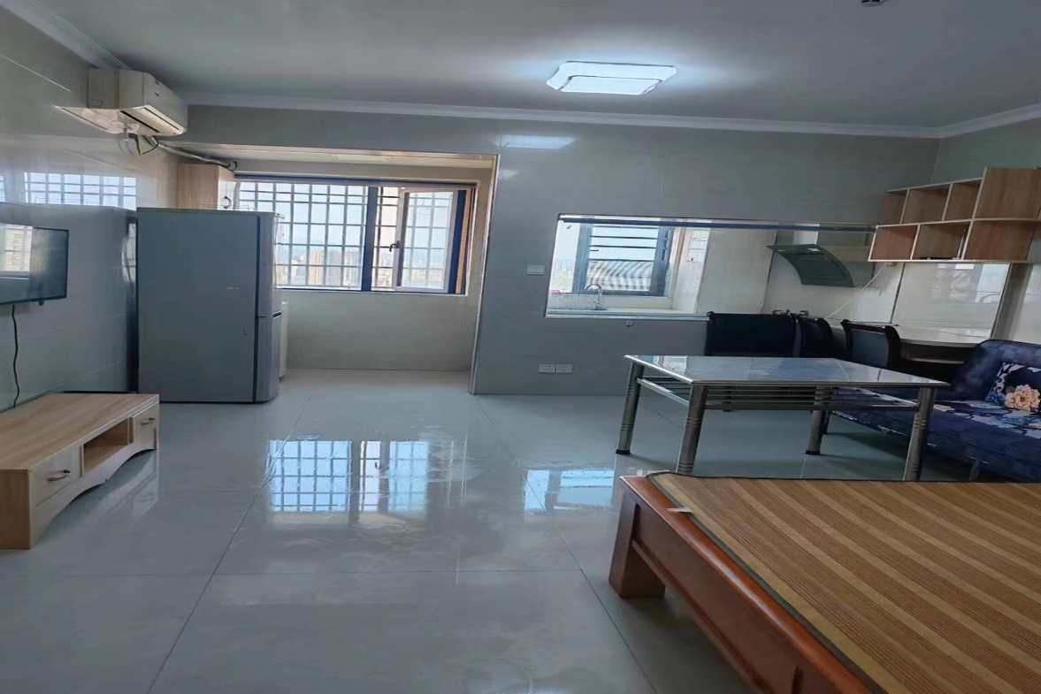 星海名都  1室1厅1卫    700.0元/月室内图